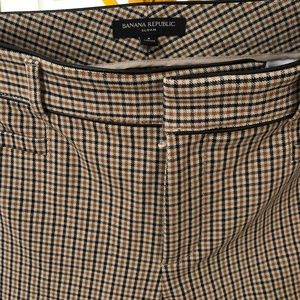 Banana Republic Size 4 Sloan plaid pants